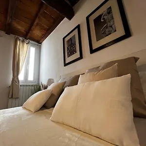 A Casa Di Anna Pensión Florencia