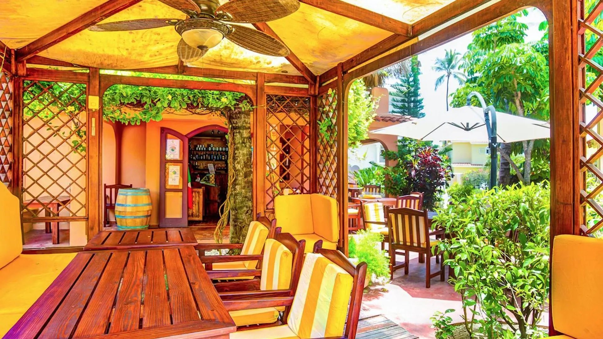 Grand Caribe Suites Punta Cana Otel